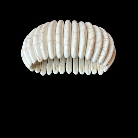 Stone Stretch Cuff Bracelet NWOT - Picture 7 of 9